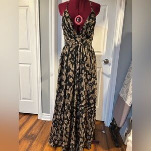 SHEIN Black and Gold Maxi Dress